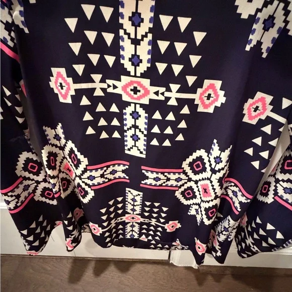 Moa Moa Navy and Pink Geometric Long Sleeve Top - Picture 3 of 4